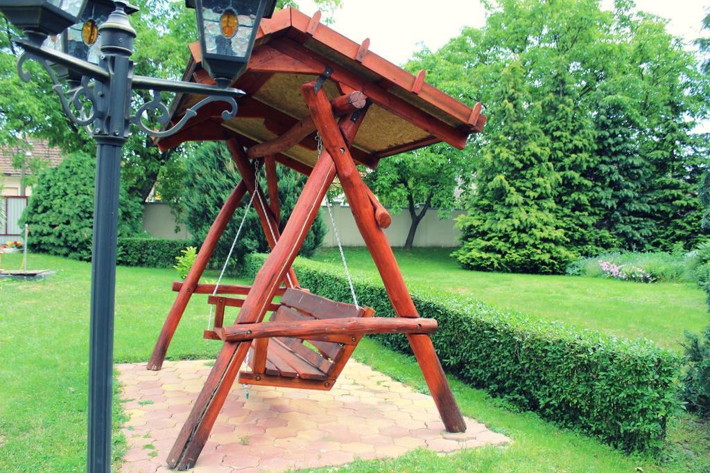 Zempleni Vendeghaz Erdobénye Exterior foto