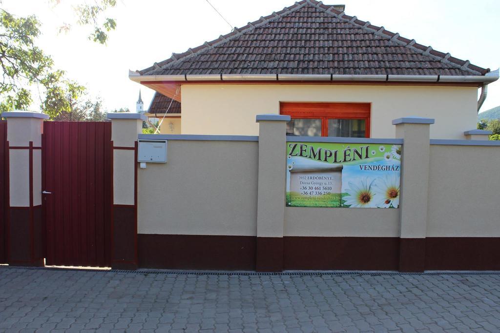 Zempleni Vendeghaz Erdobénye Exterior foto