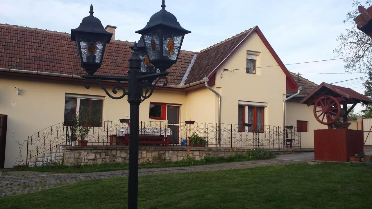 Zempleni Vendeghaz Erdobénye Exterior foto